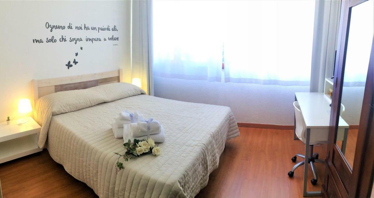 B&B Noto Politeama ปาแลร์โม ภายนอก รูปภาพ