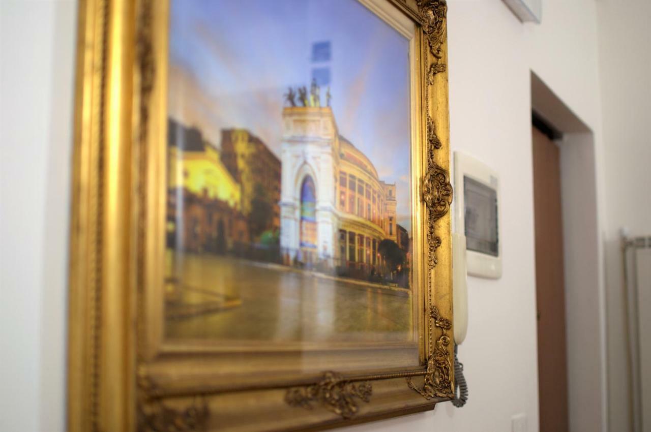 B&B Noto Politeama ปาแลร์โม ภายนอก รูปภาพ